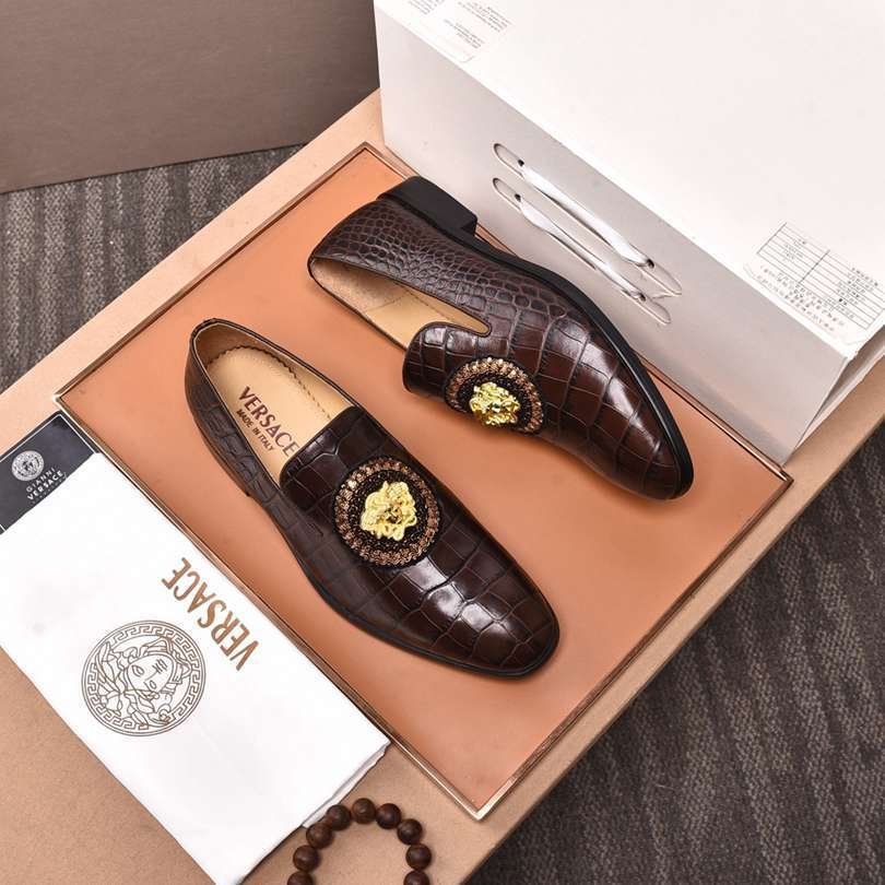 Versace Men’s Leather Dress Shoes Colorway 1 1190280-1