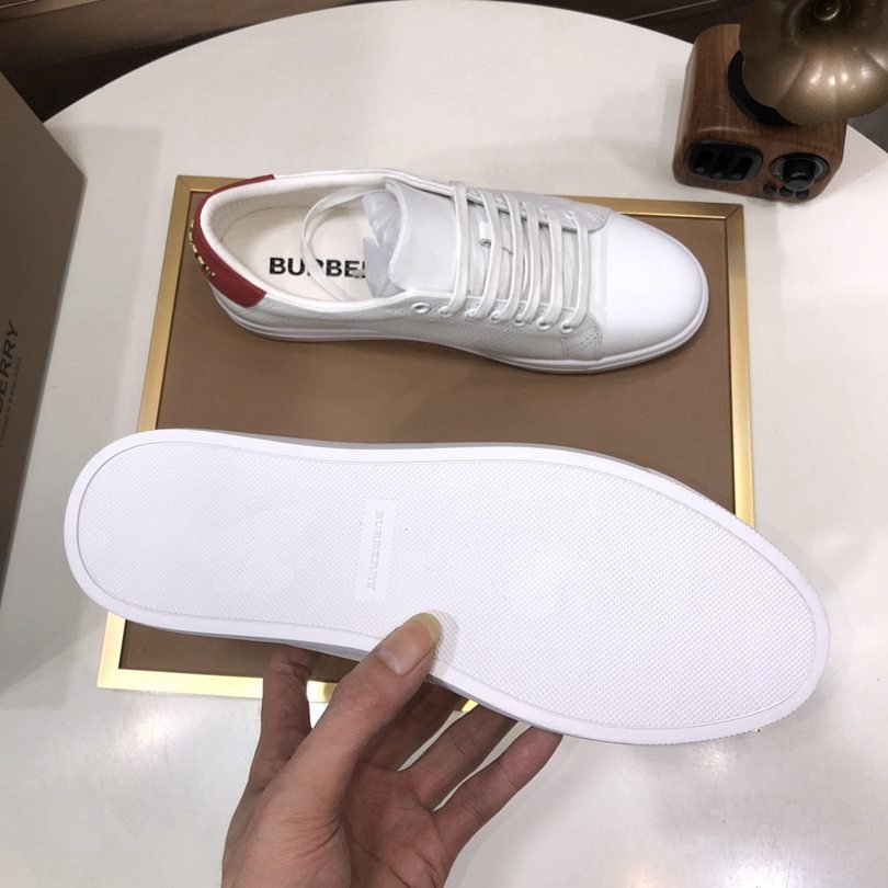Burberry Leather Low-Top Sneakers Colorway 4 1725260-4