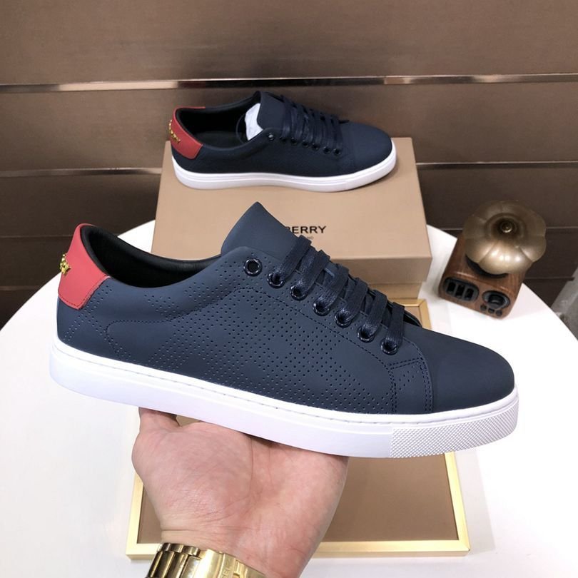 Burberry Leather Low-Top Sneakers Colorway 3 1725260-3