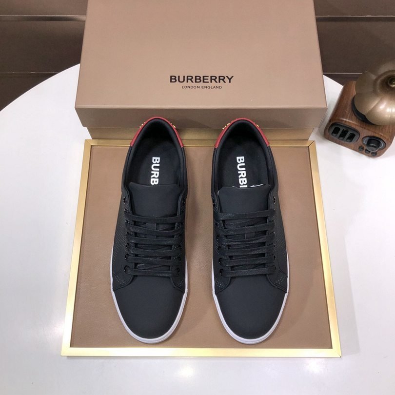 Burberry Leather Low-Top Sneakers Colorway 2 1725260-2