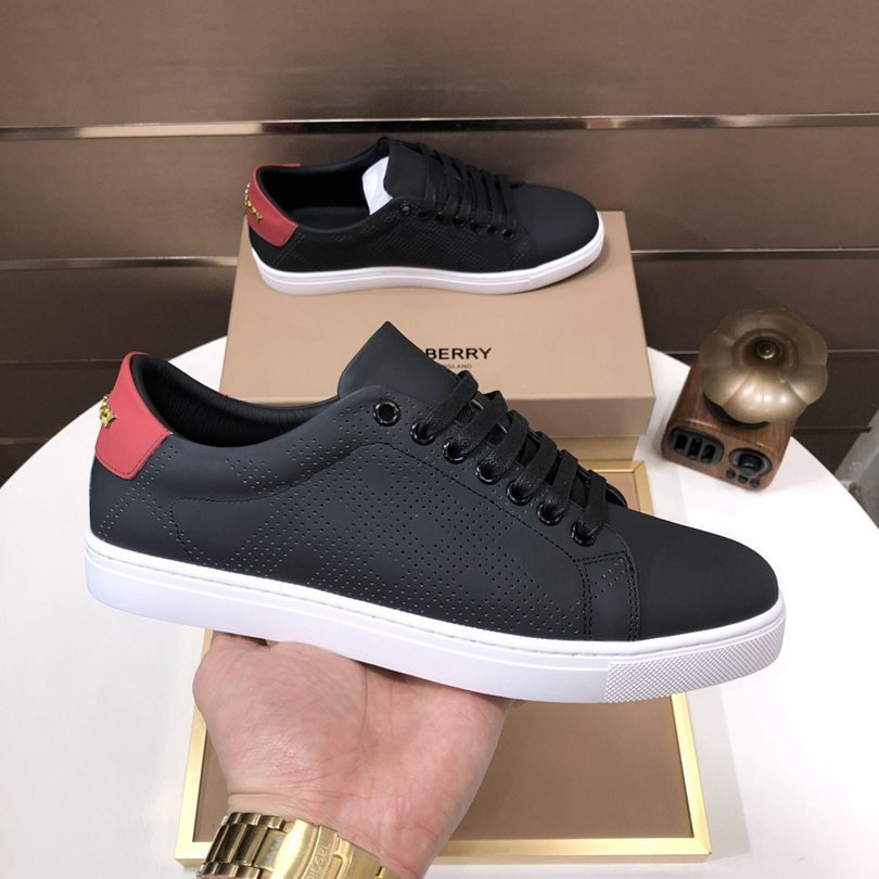 Burberry Leather Low-Top Sneakers Colorway 2 1725260-2