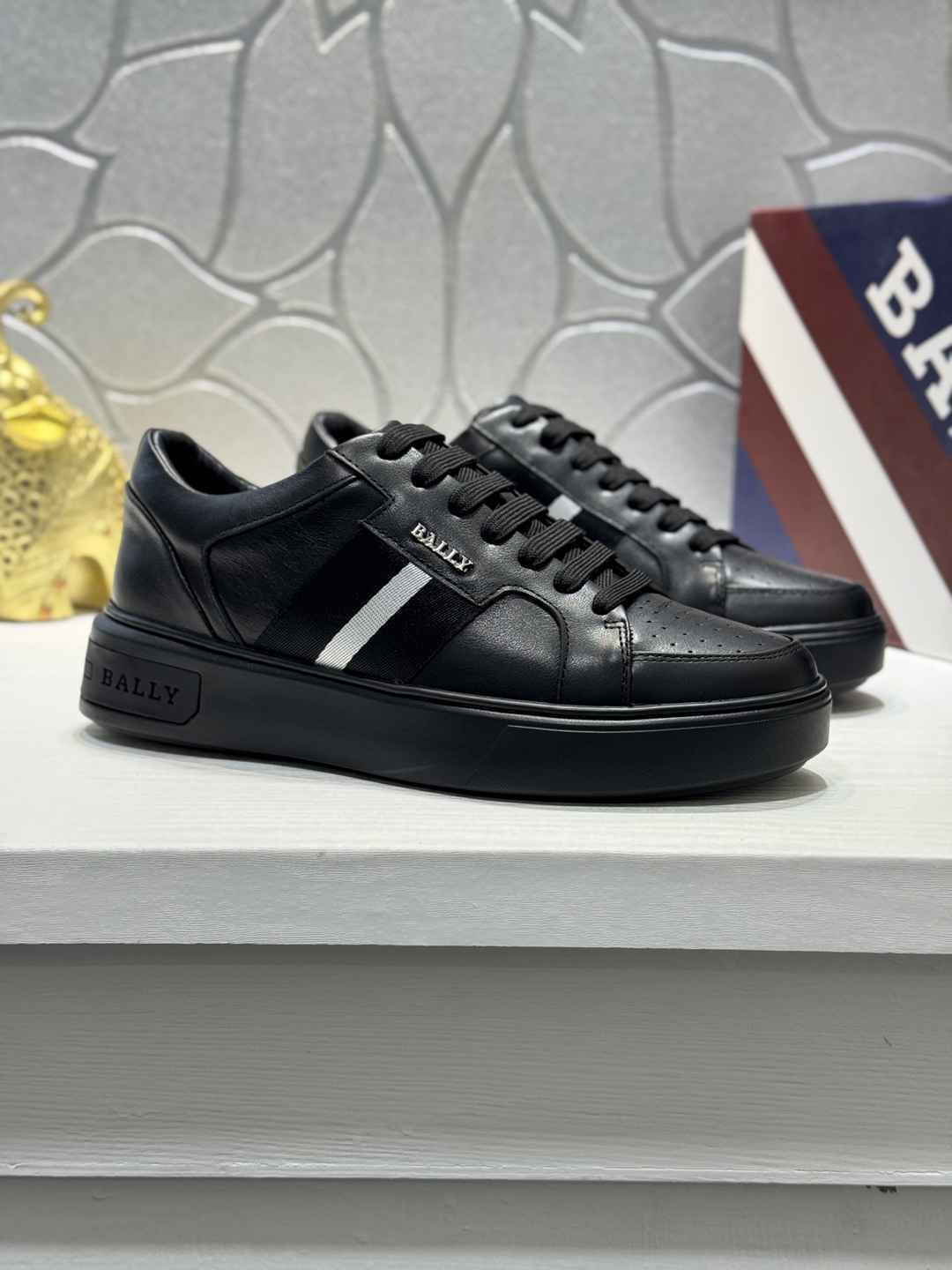 Bally Men's OM Sneakers Colorway 10 1720220-10