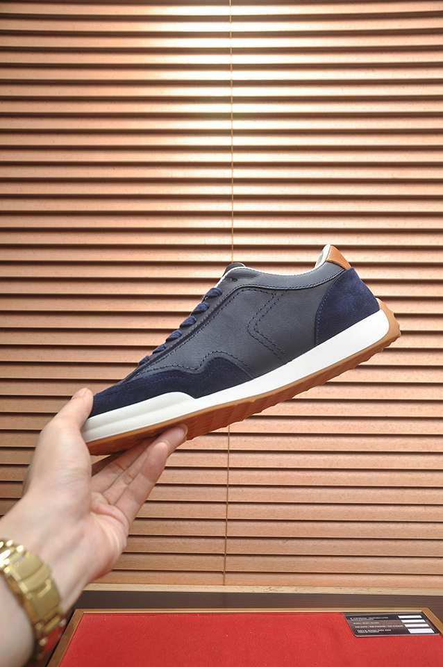 Armani Leather Casual Sneakers Colorway 1 1133250-1