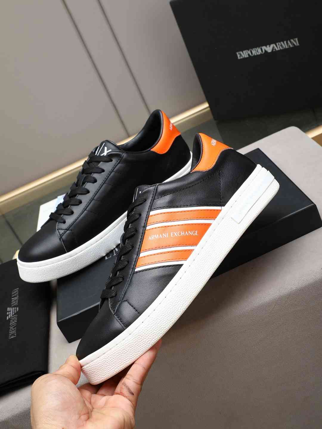 Armani GIORGIOARMANI Casual Sneakers Colorway 13 1308240-13