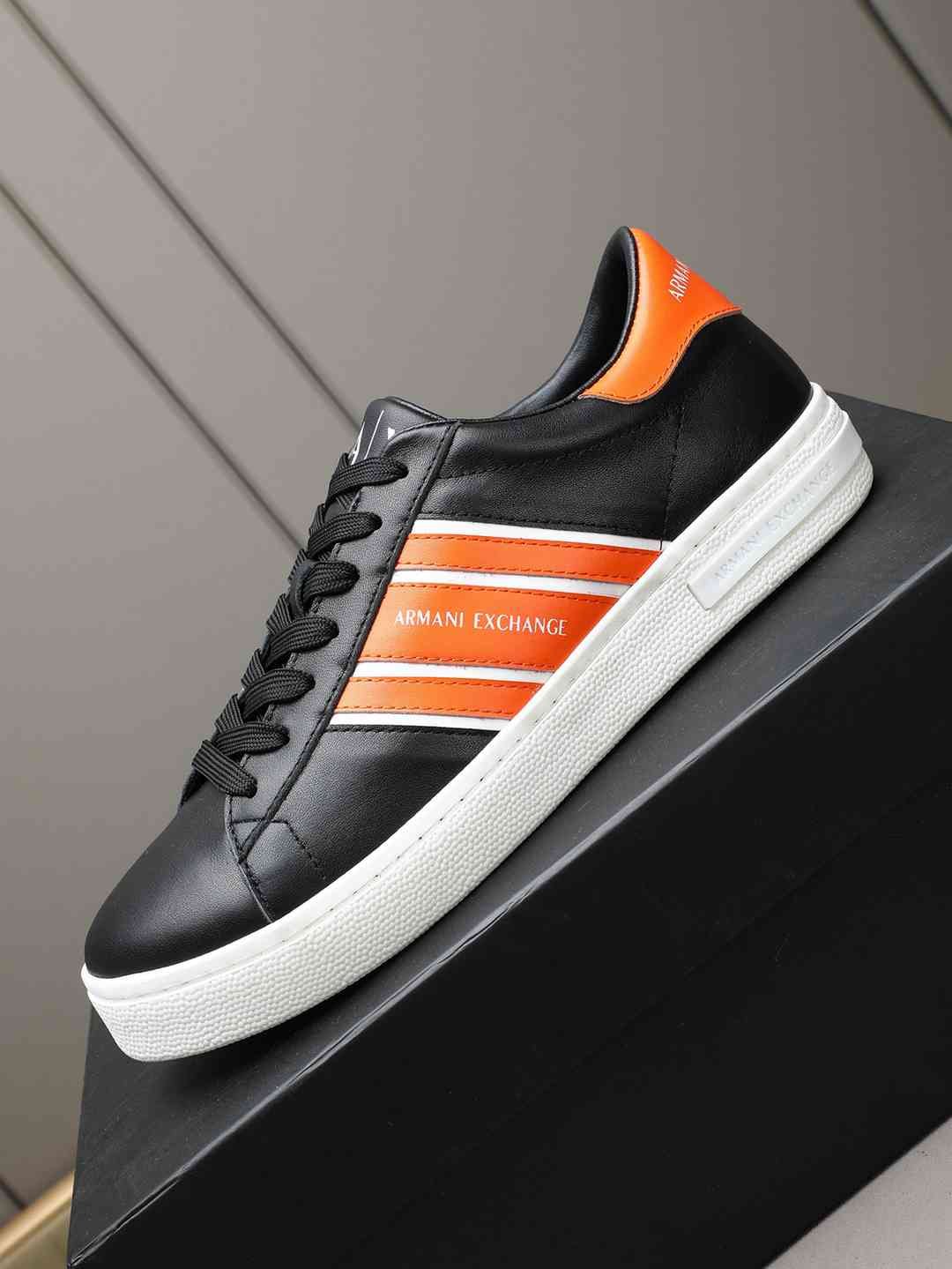 Armani GIORGIOARMANI Casual Sneakers Colorway 13 1308240-13
