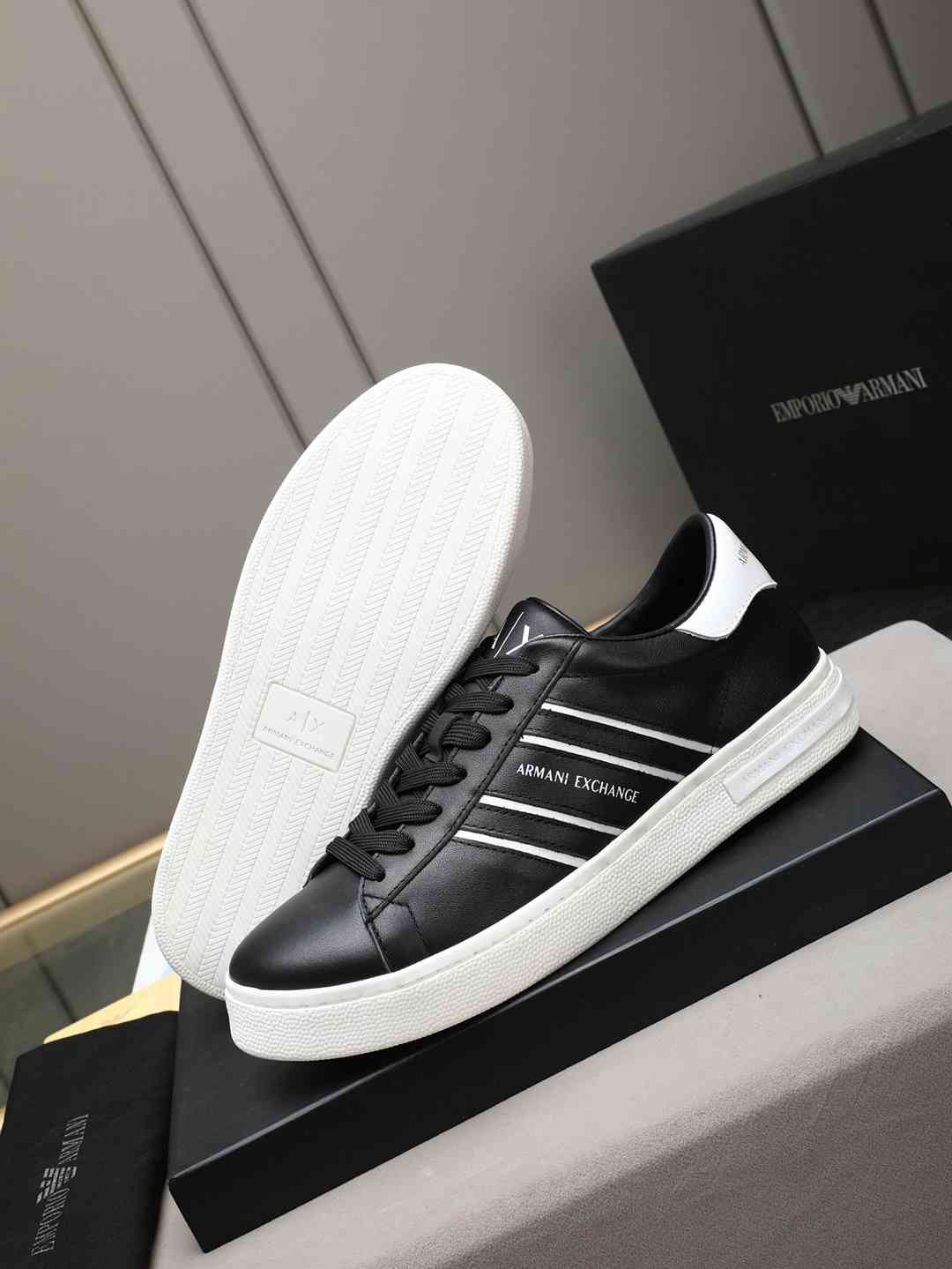 Armani GIORGIOARMANI Casual Sneakers Colorway 12 1308240-12