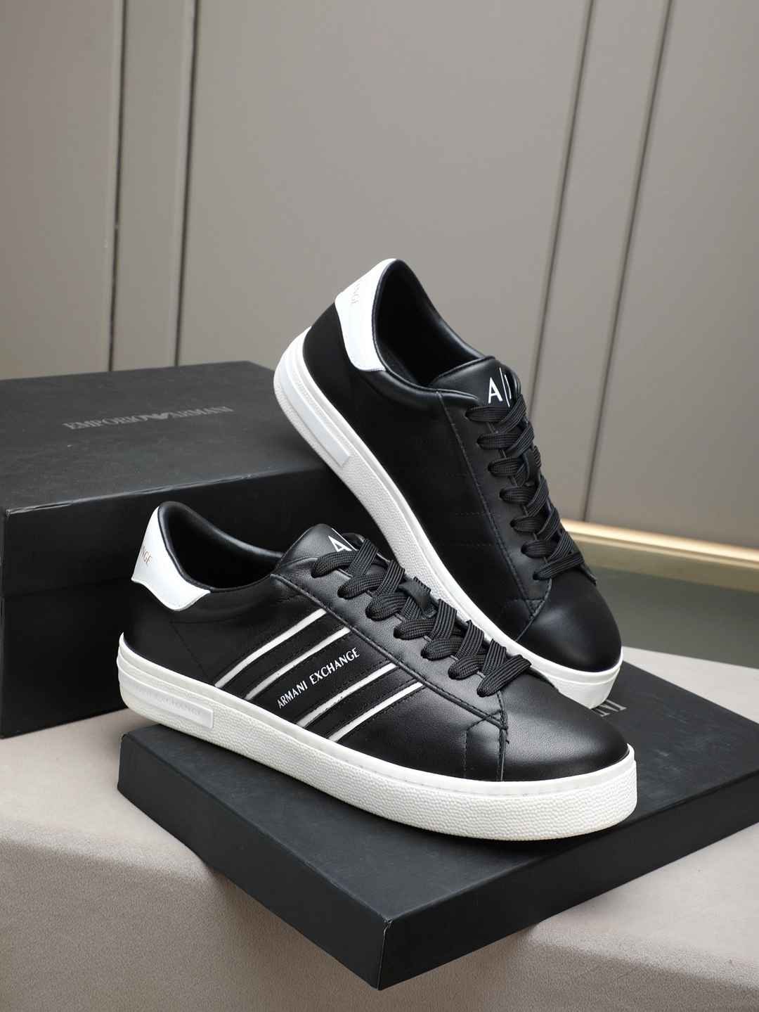 Armani GIORGIOARMANI Casual Sneakers Colorway 12 1308240-12