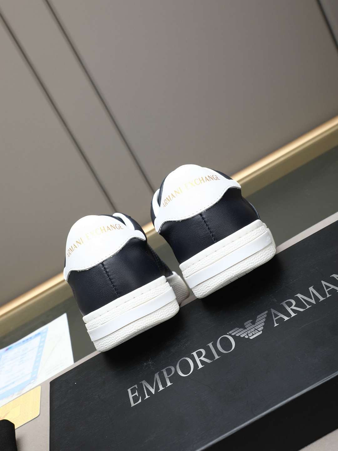 Armani GIORGIOARMANI Casual Sneakers Colorway 11 1308240-11