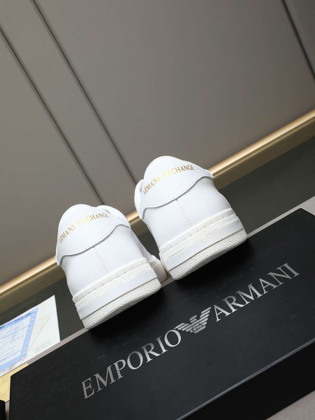Armani GIORGIOARMANI Casual Sneakers Colorway 10 1308240-10