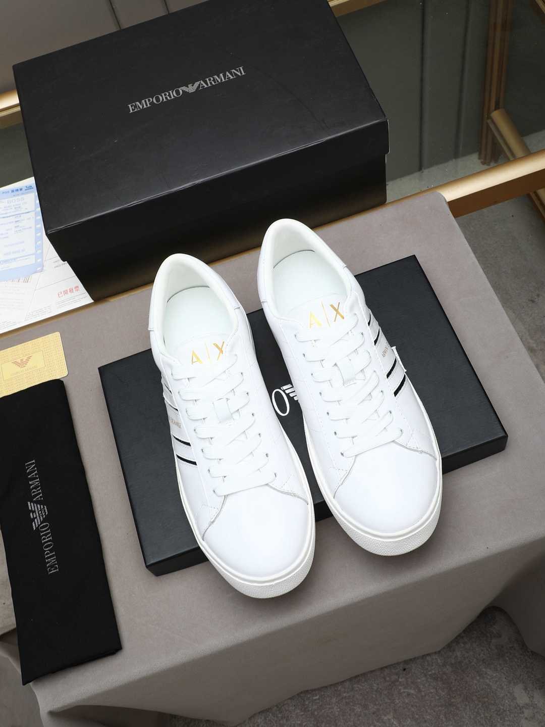 Armani GIORGIOARMANI Casual Sneakers Colorway 10 1308240-10