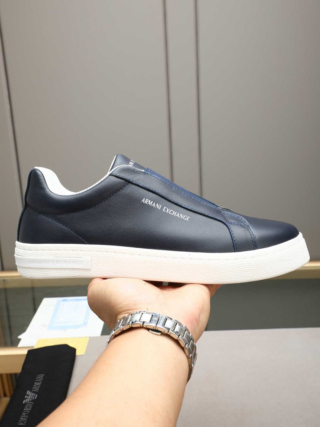 Armani GIORGIOARMANI Casual Sneakers Colorway 8 1308240-8