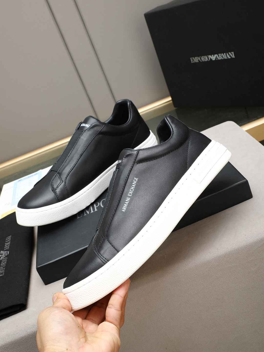 Armani GIORGIOARMANI Casual Sneakers Colorway 6 1308240-6