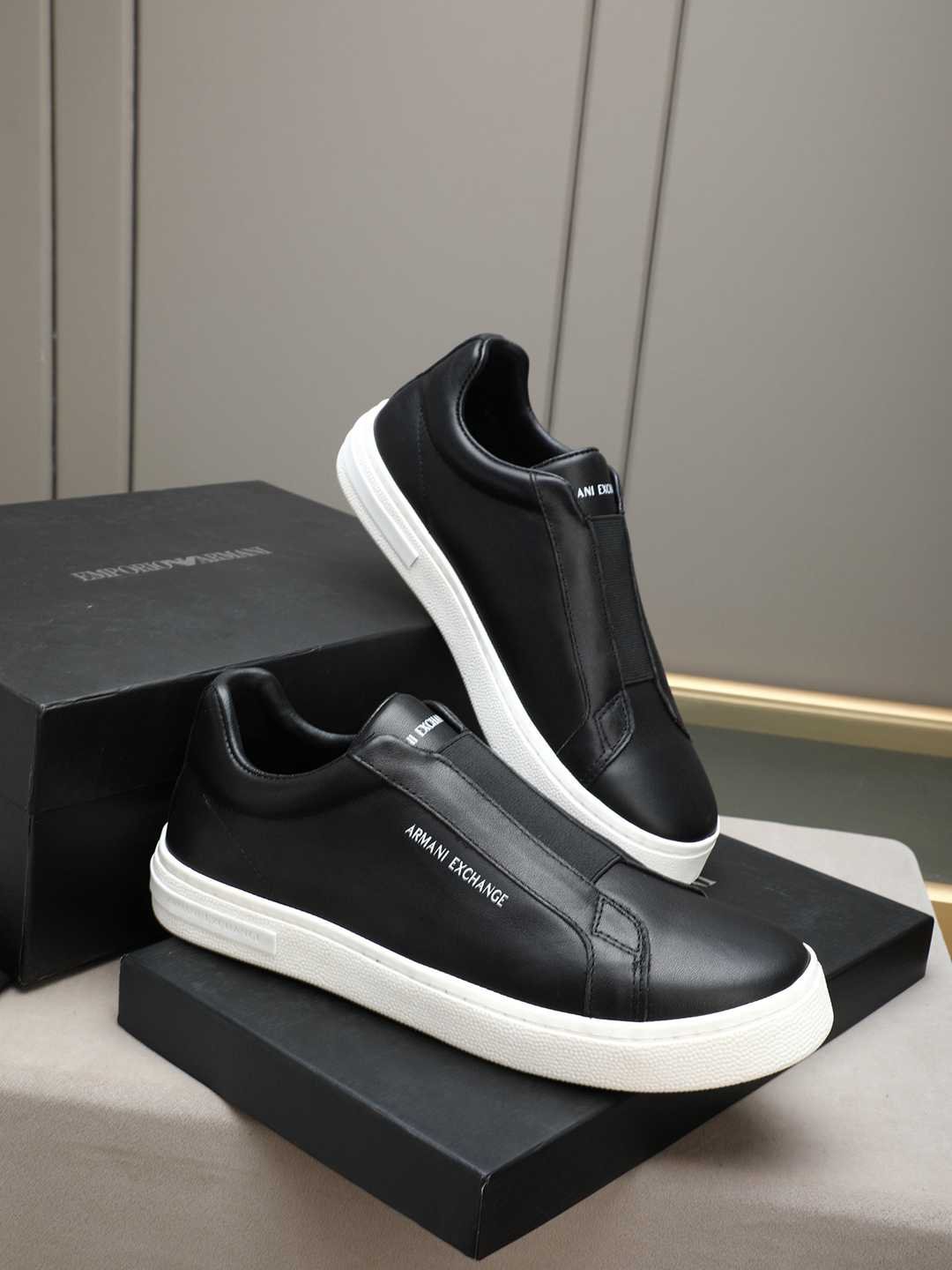 Armani GIORGIOARMANI Casual Sneakers Colorway 6 1308240-6