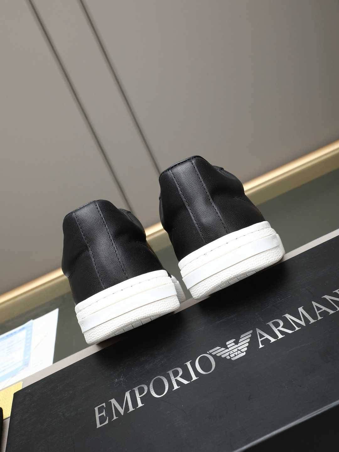 Armani GIORGIOARMANI Casual Sneakers Colorway 6 1308240-6