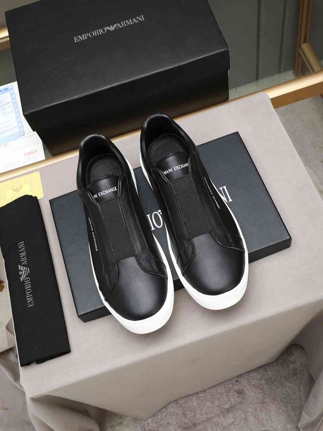 Armani GIORGIOARMANI Casual Sneakers Colorway 6 1308240-6