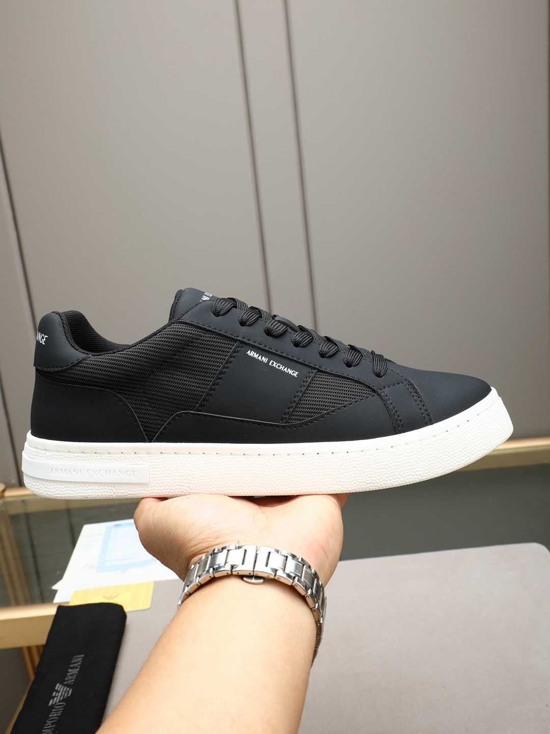 Armani GIORGIOARMANI Casual Sneakers Colorway 2 1308220-2