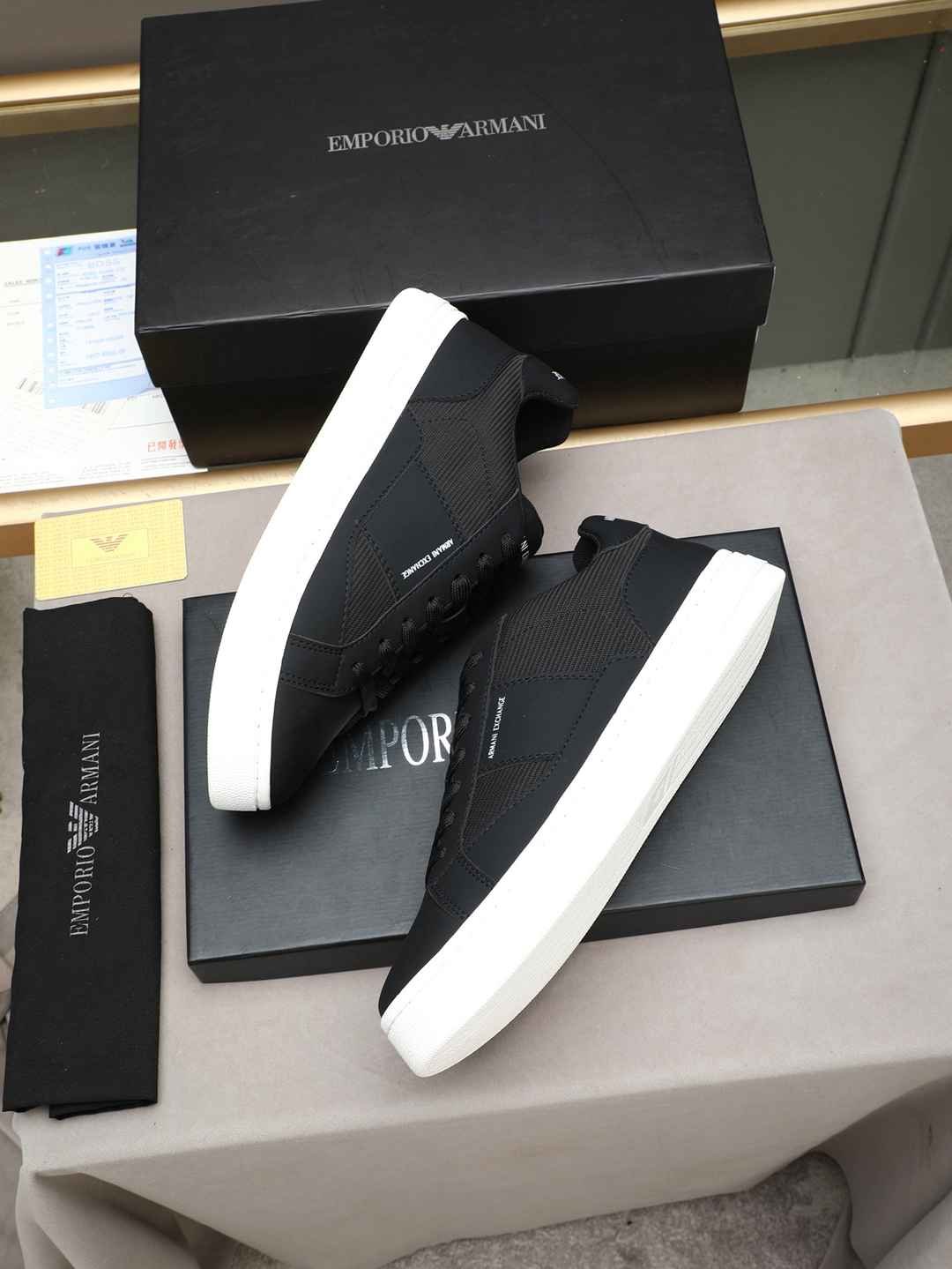 Armani GIORGIOARMANI Casual Sneakers Colorway 2 1308220-2