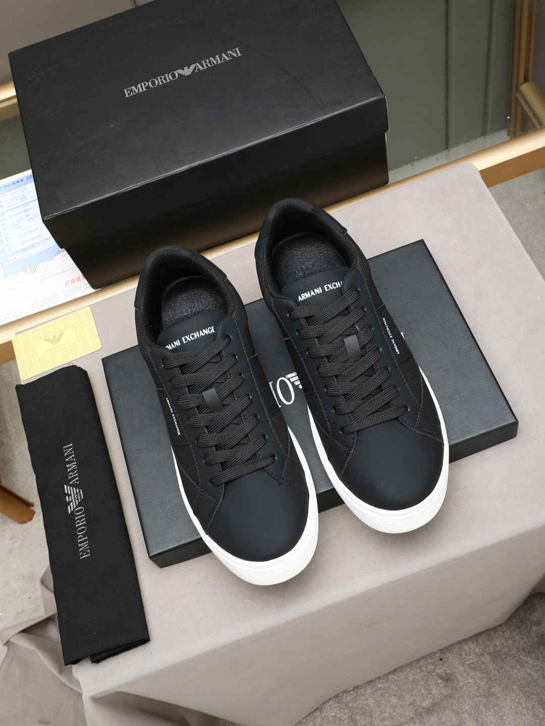 Armani GIORGIOARMANI Casual Sneakers Colorway 2 1308220-2