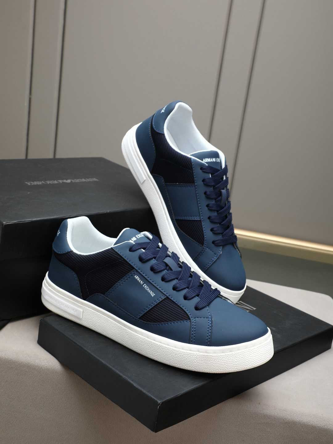 Armani GIORGIOARMANI Casual Sneakers Colorway 1 1308220-1