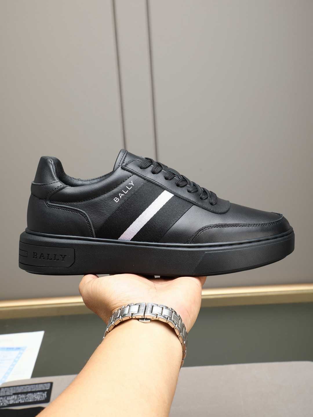 Bally Leather Low-Top Sneakers Colorway 2 1308240-2