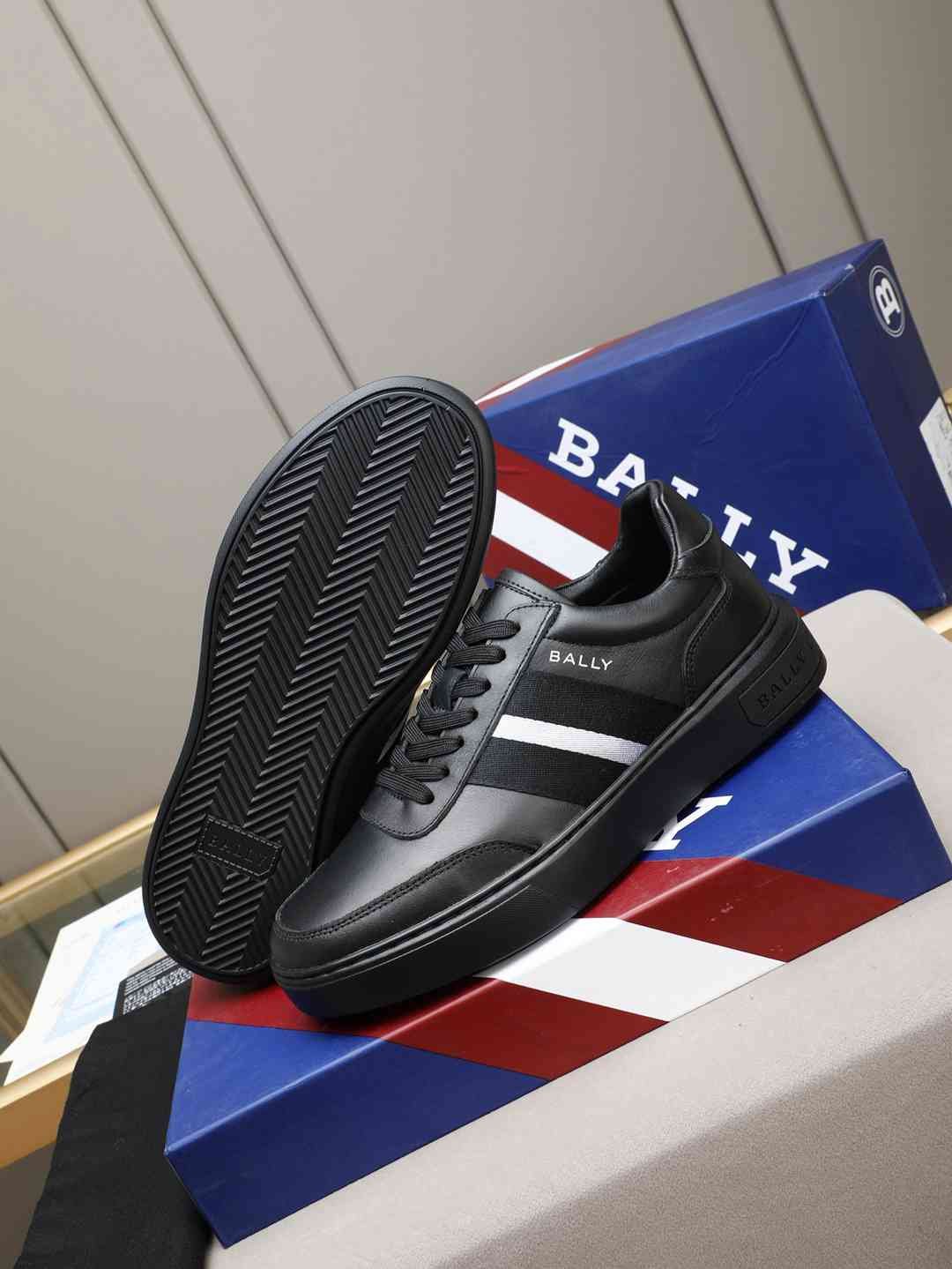 Bally Leather Low-Top Sneakers Colorway 2 1308240-2