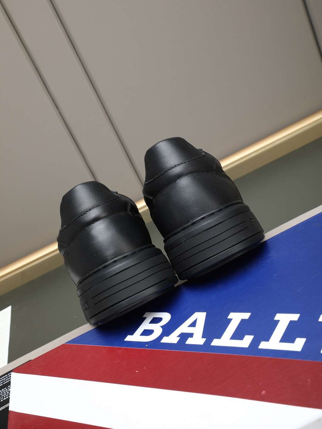 Bally Leather Low-Top Sneakers Colorway 2 1308240-2