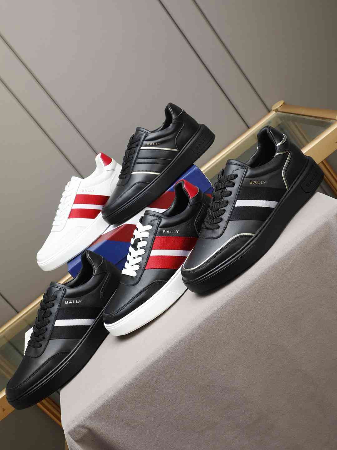 Bally Leather Low-Top Sneakers Colorway 2 1308240-2