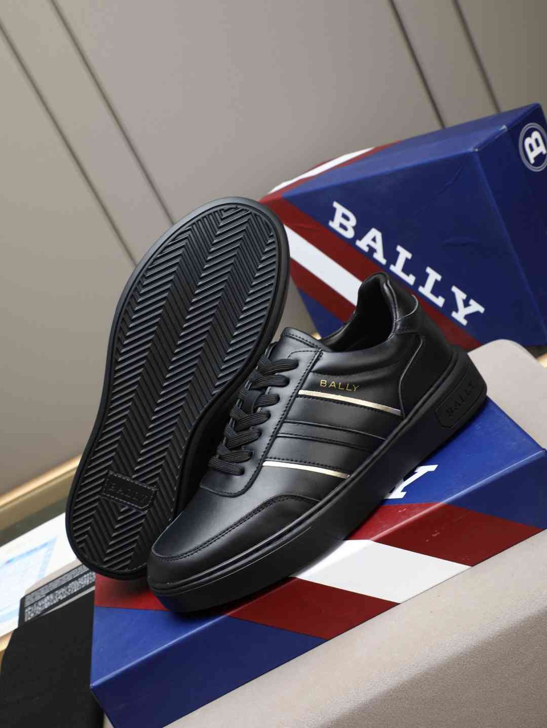 Bally Leather Low-Top Sneakers Colorway 1 1308240-1