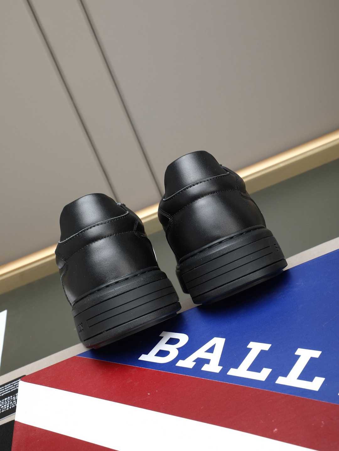 Bally Leather Low-Top Sneakers Colorway 1 1308240-1