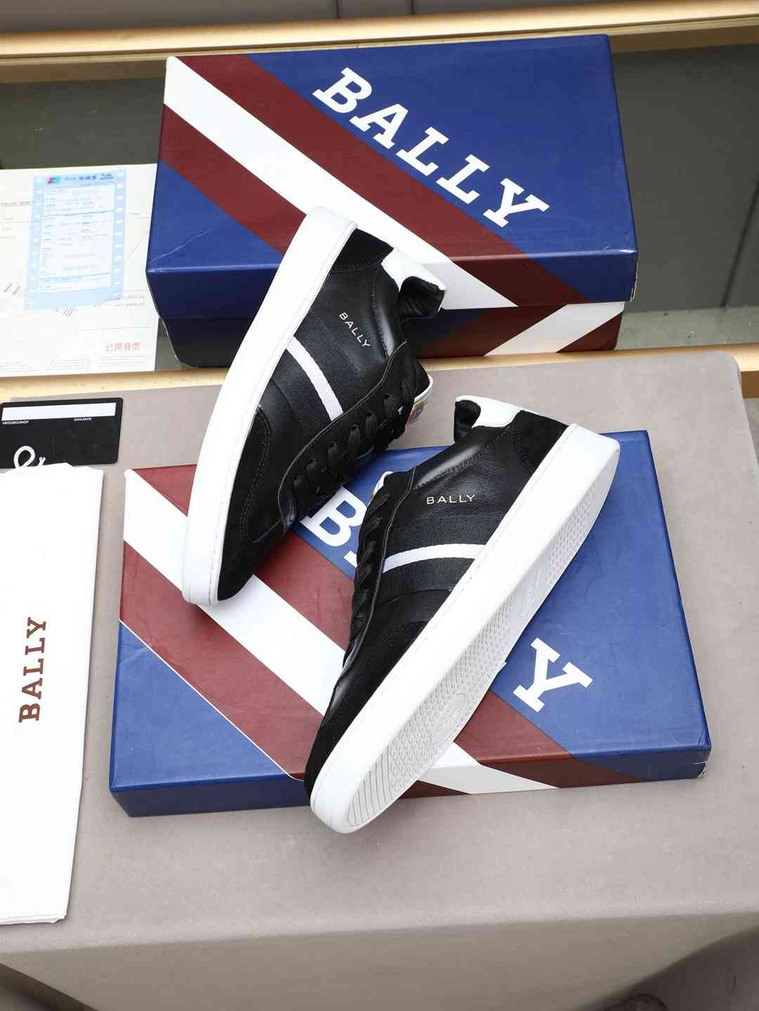 Bally Leather Low-Top Sneakers Colorway 3 1308230-3