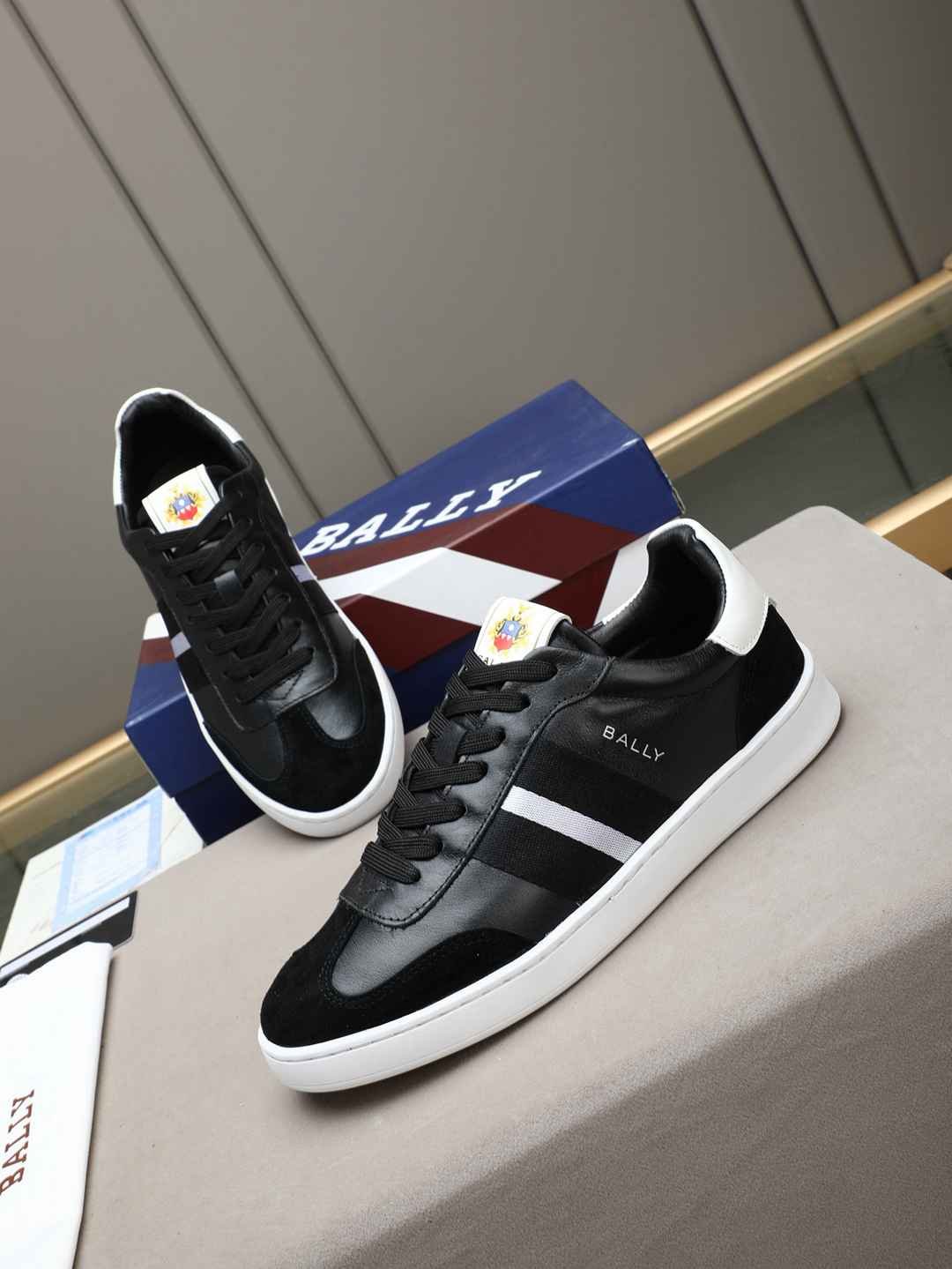 Bally Leather Low-Top Sneakers Colorway 3 1308230-3