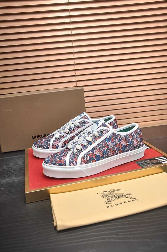 Burberry Leather Low-Top Sneakers 1133250