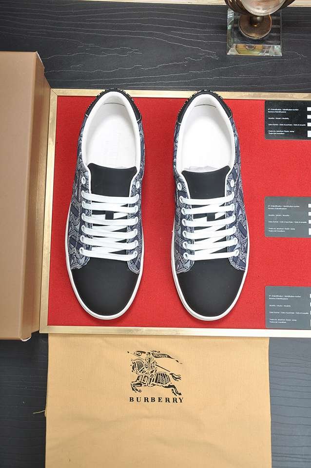 Burberry Leather Low-Top Sneakers Colorway 1 1133260-1