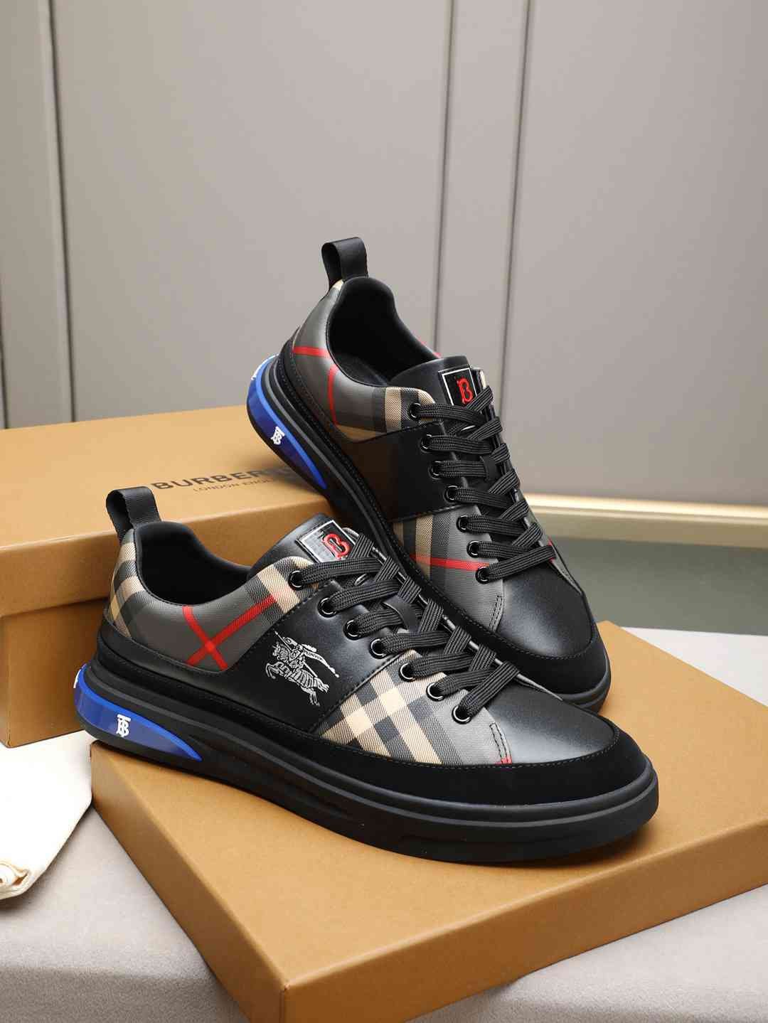 Burberry Men’s Leather Sneakers Colorway 8 1308230-8