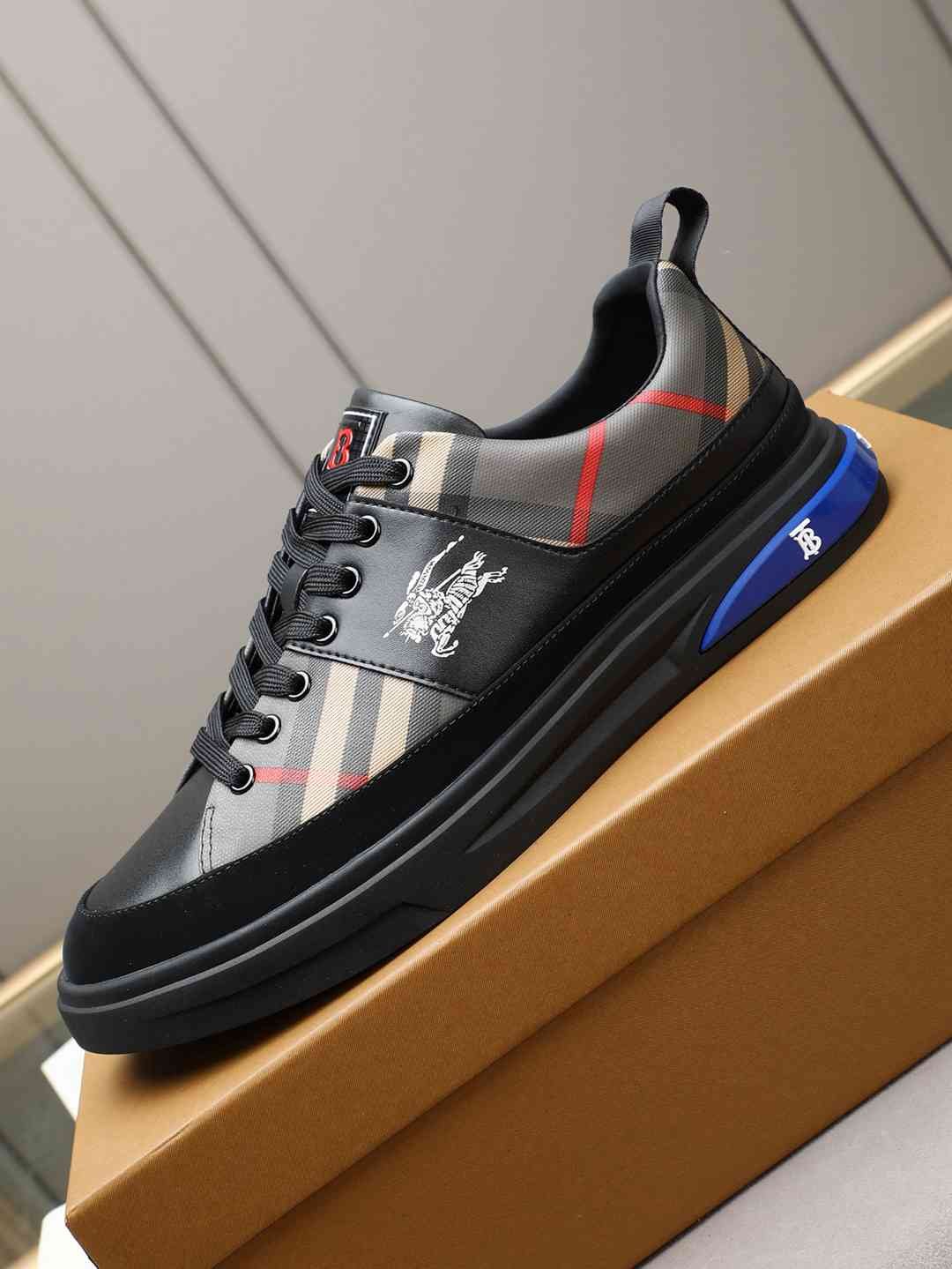 Burberry Men’s Leather Sneakers Colorway 8 1308230-8
