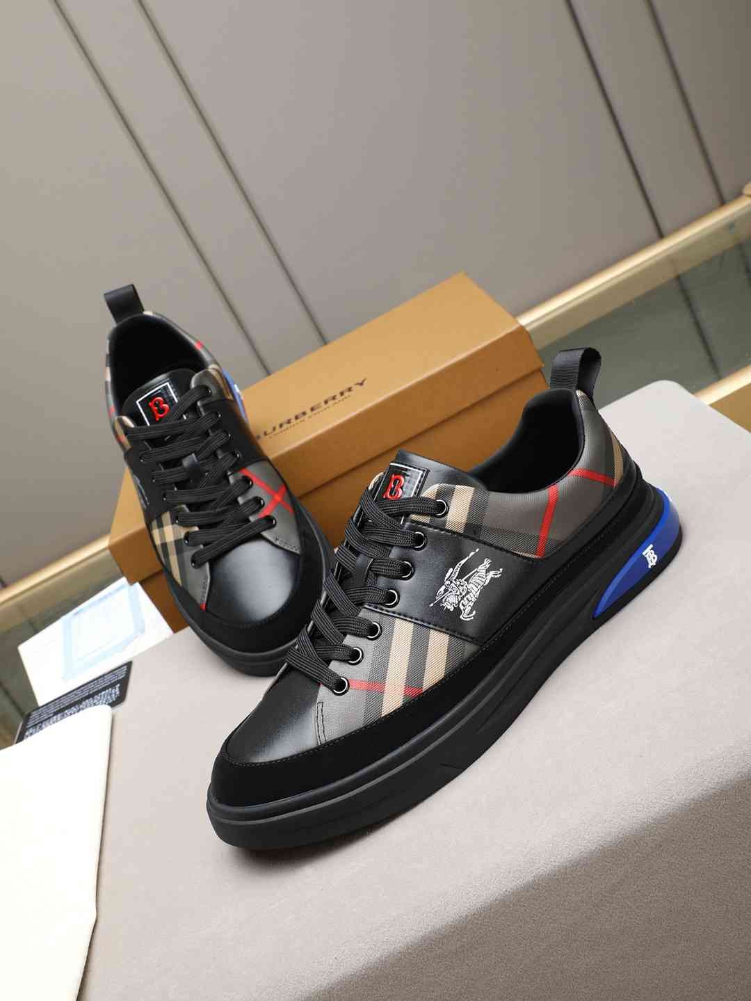 Burberry Men’s Leather Sneakers Colorway 8 1308230-8