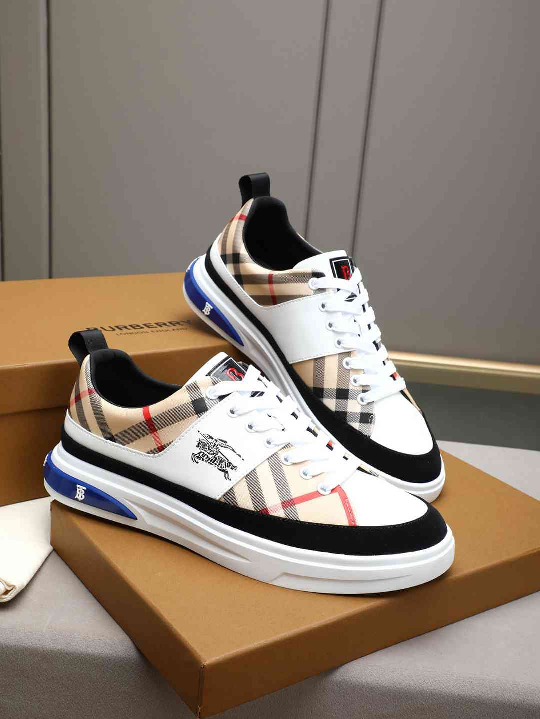 Burberry Men’s Leather Sneakers Colorway 7 1308230-7