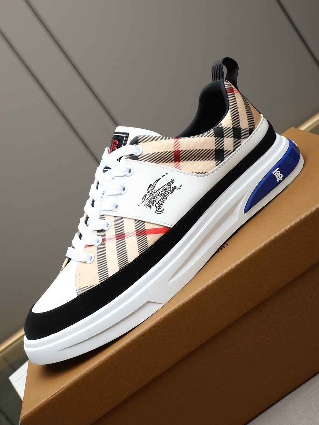 Burberry Men’s Leather Sneakers Colorway 7 1308230-7