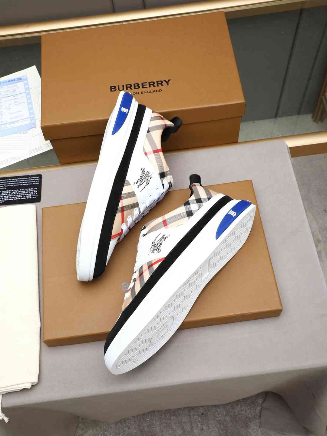 Burberry Men’s Leather Sneakers Colorway 7 1308230-7