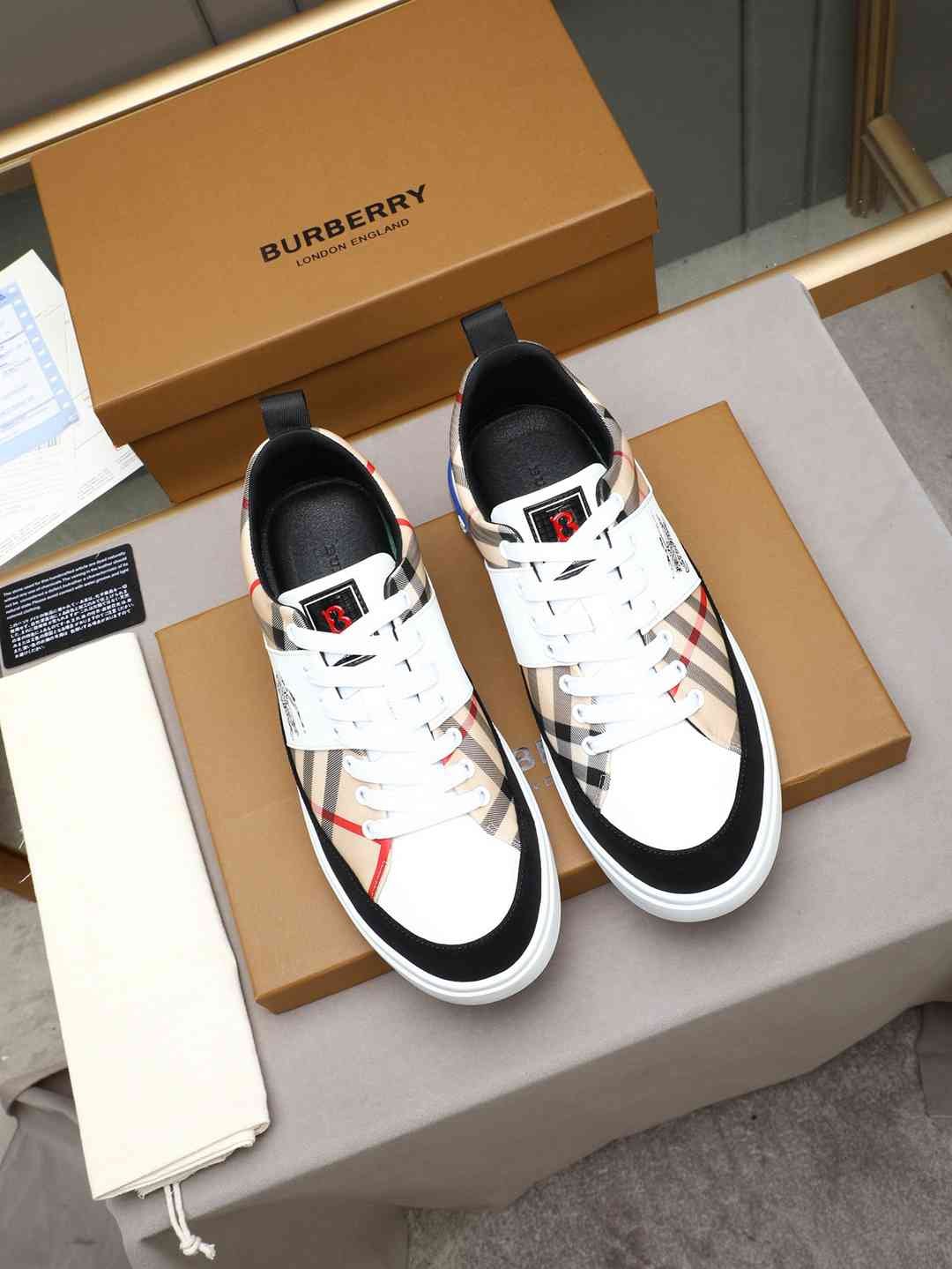 Burberry Men’s Leather Sneakers Colorway 7 1308230-7