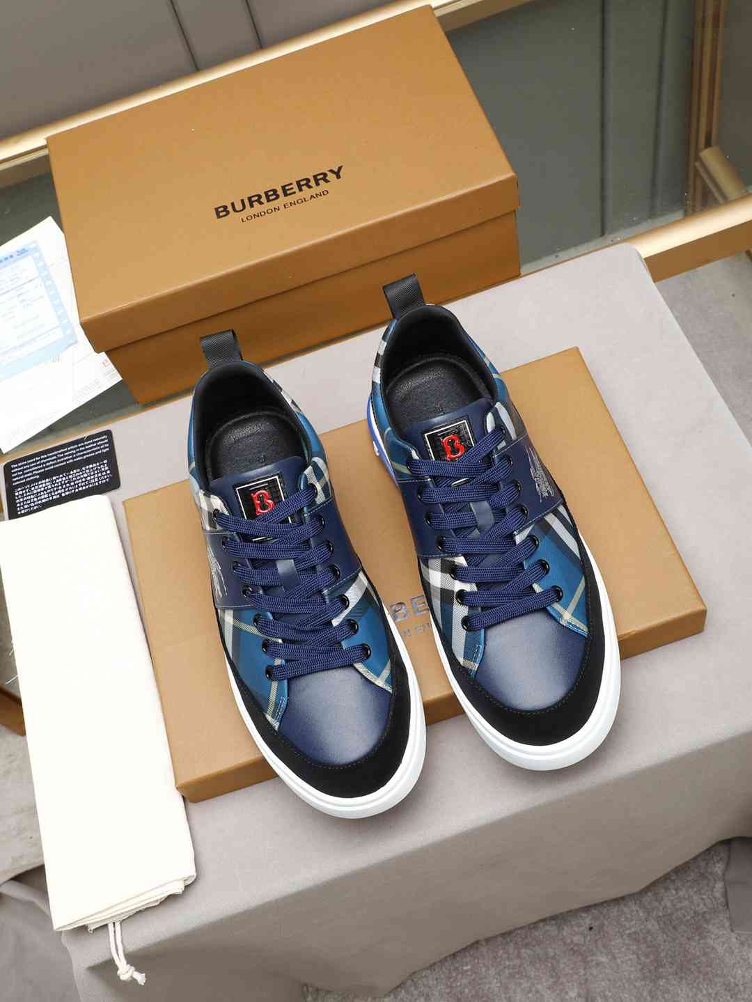 Burberry Men’s Leather Sneakers Colorway 6 1308230-6