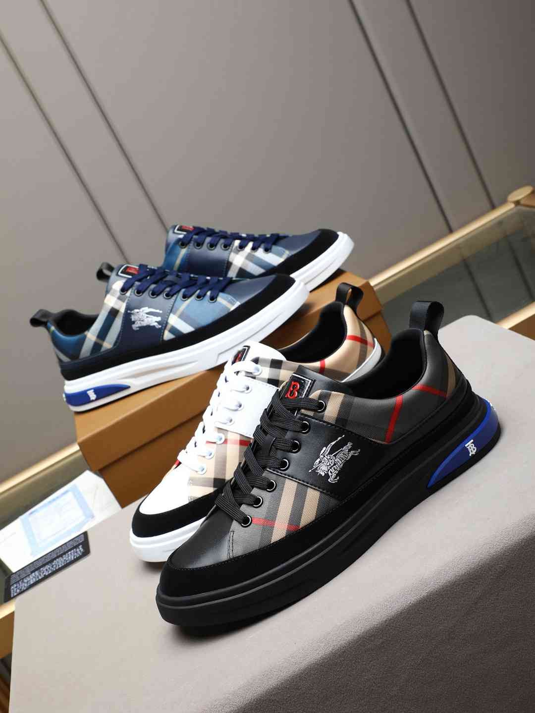 Burberry Men’s Leather Sneakers Colorway 6 1308230-6