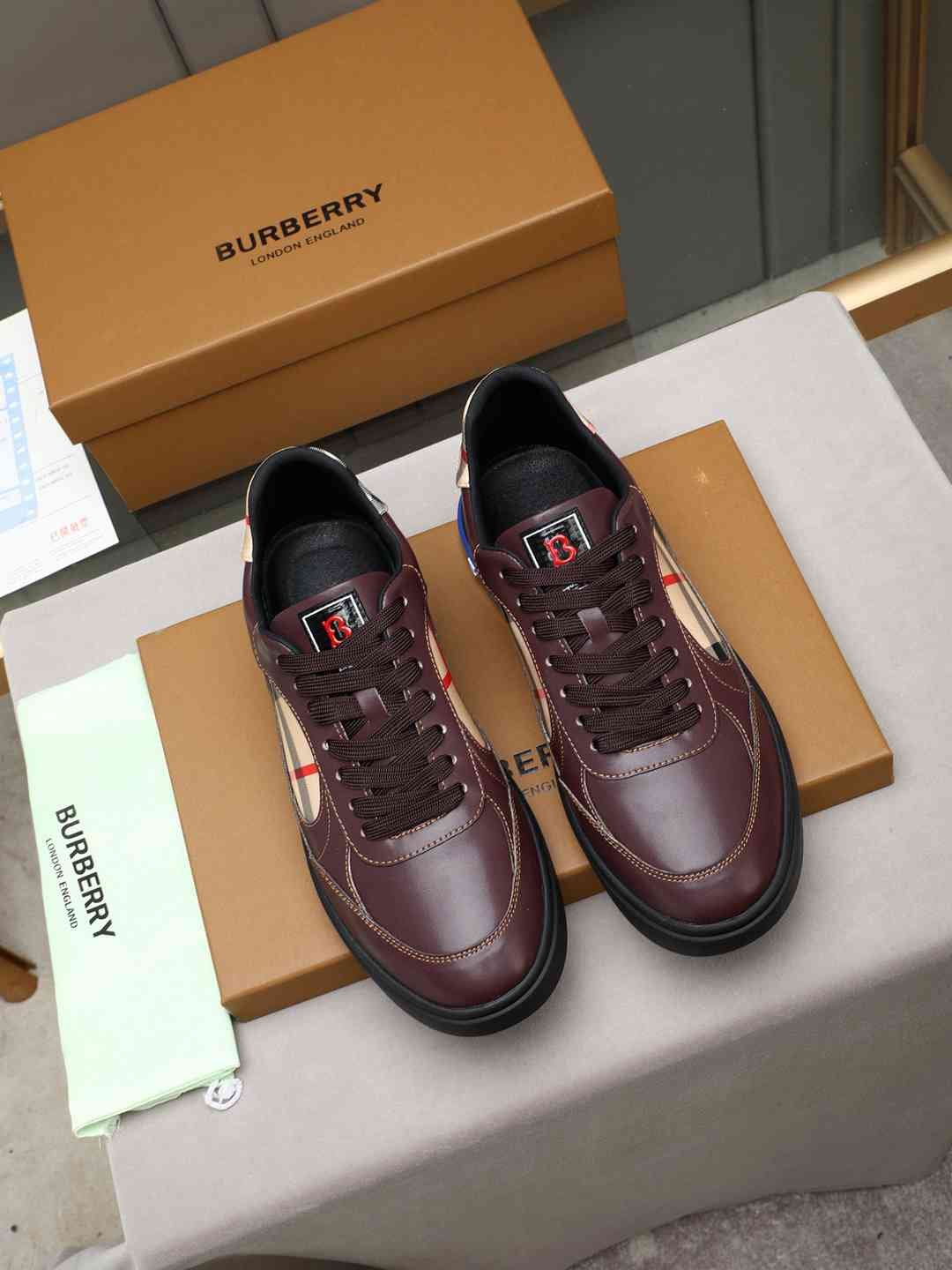 Burberry Men’s Leather Sneakers Colorway 3 1308230-3