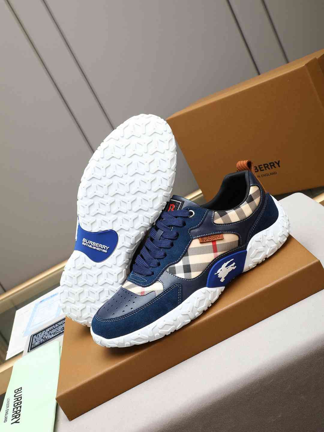 Burberry Men’s Leather Sneakers Colorway 2 1308230-2