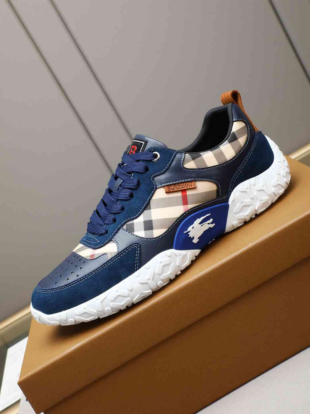 Burberry Men’s Leather Sneakers Colorway 2 1308230-2