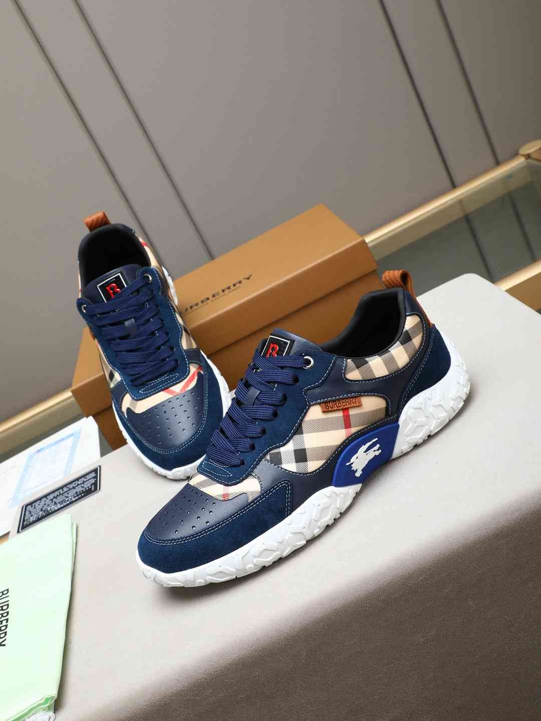 Burberry Men’s Leather Sneakers Colorway 2 1308230-2