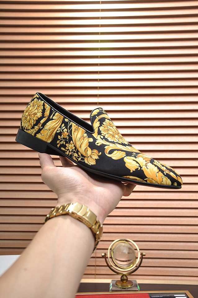 Versace Men’s Leather Sneakers Colorway 6 1133250-6