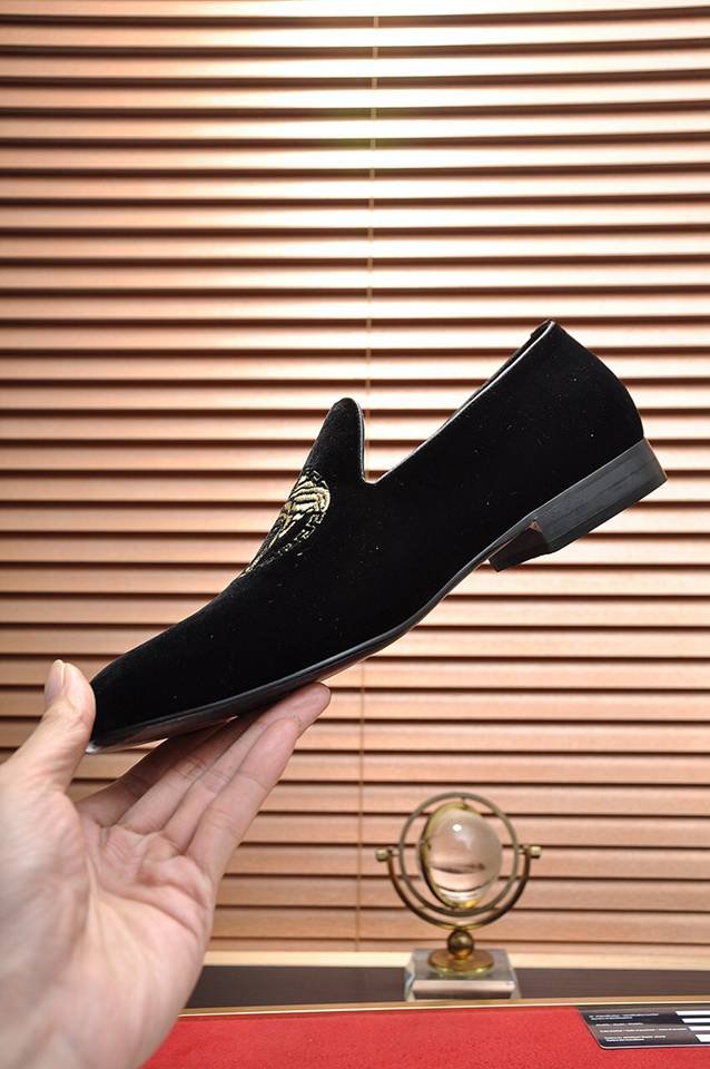 Versace Men’s Leather Sneakers Colorway 1 1133250-1