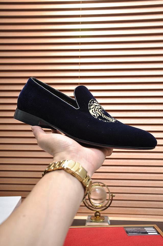 Versace Men’s Leather Sneakers 1133250