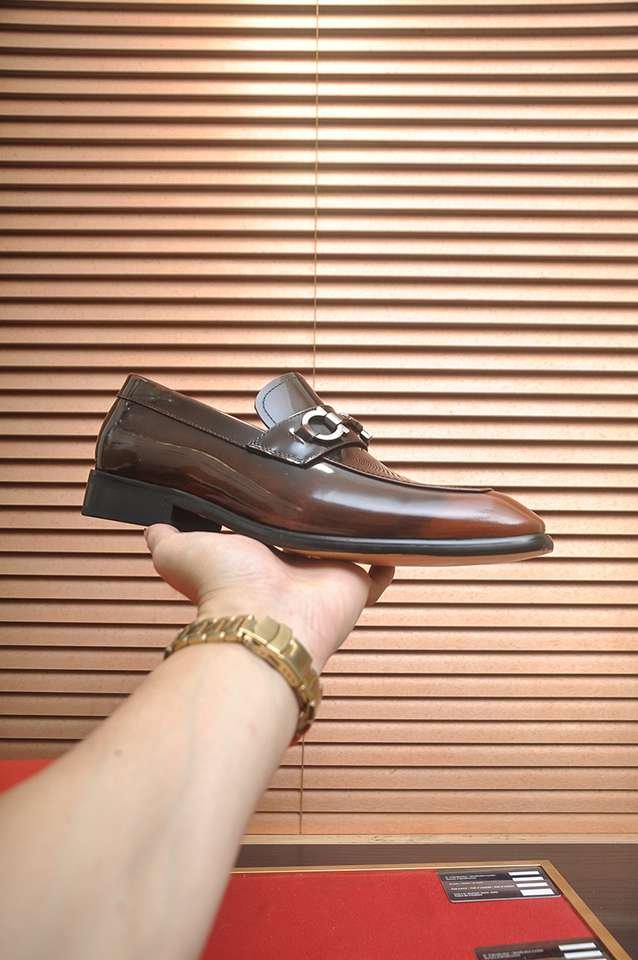 Ferragamo Leather Designer Sneakers Colorway 10 1133270-10